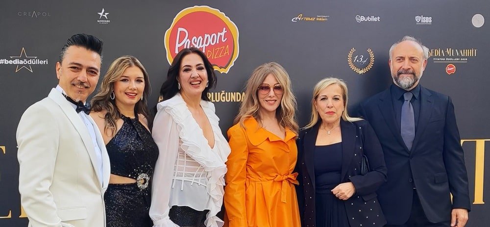 13.⁠ ⁠Bedia Muvahhit Tiyatro Ödülleri Sahiplerini Buldu