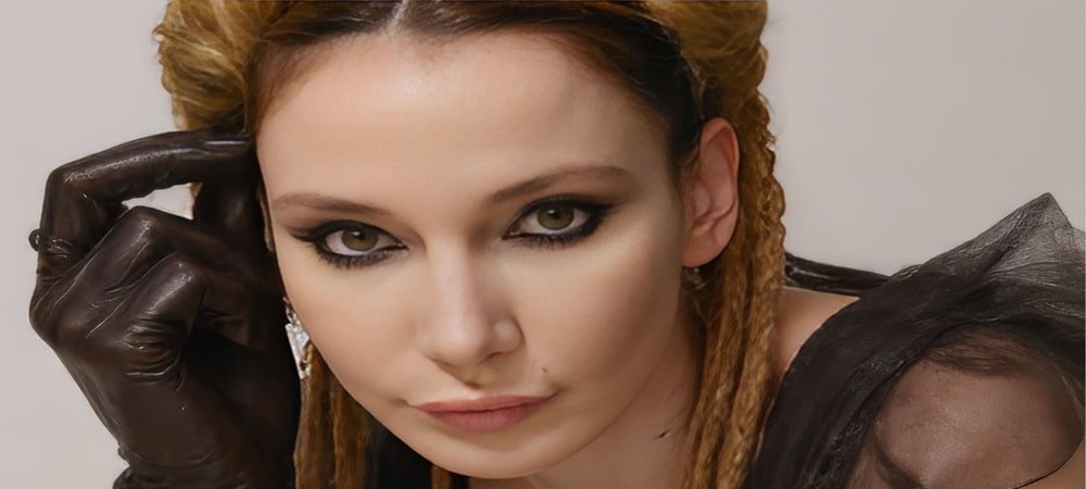 Gökçe’den Gypsy pop şarkı ‘Hastayım Sana’