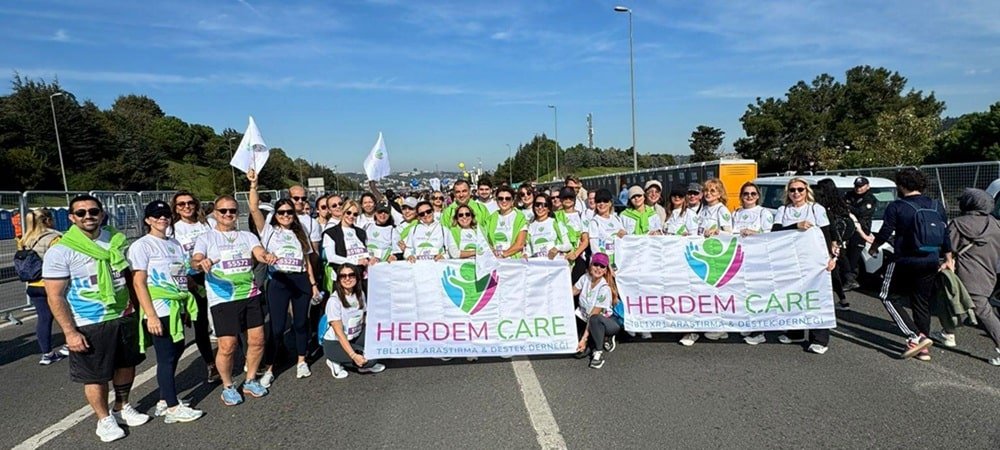 Herdem Çare Ailesi 47. İstanbul Maratonu’nda 