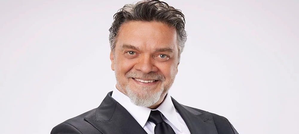 Müjdeyi verdi... ‘Beyaz Show’ geliyor