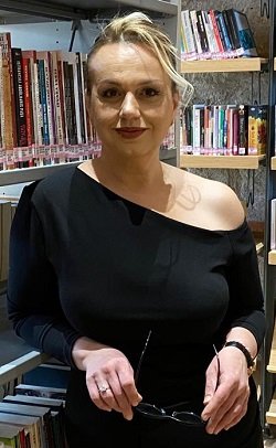 Sabiha sefer ünal